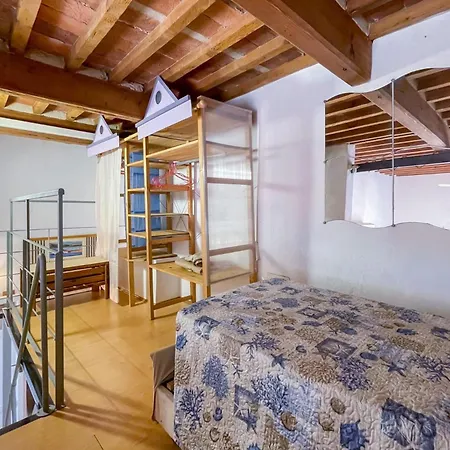 Apartment Gloria *